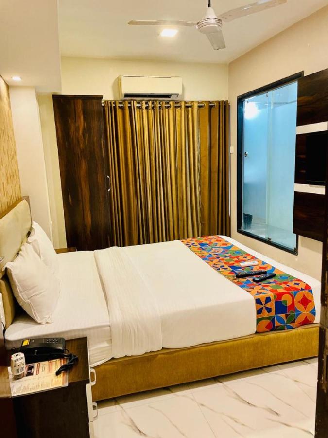 Hotel Embassy Park - Bkc Βομβάη Εξωτερικό φωτογραφία