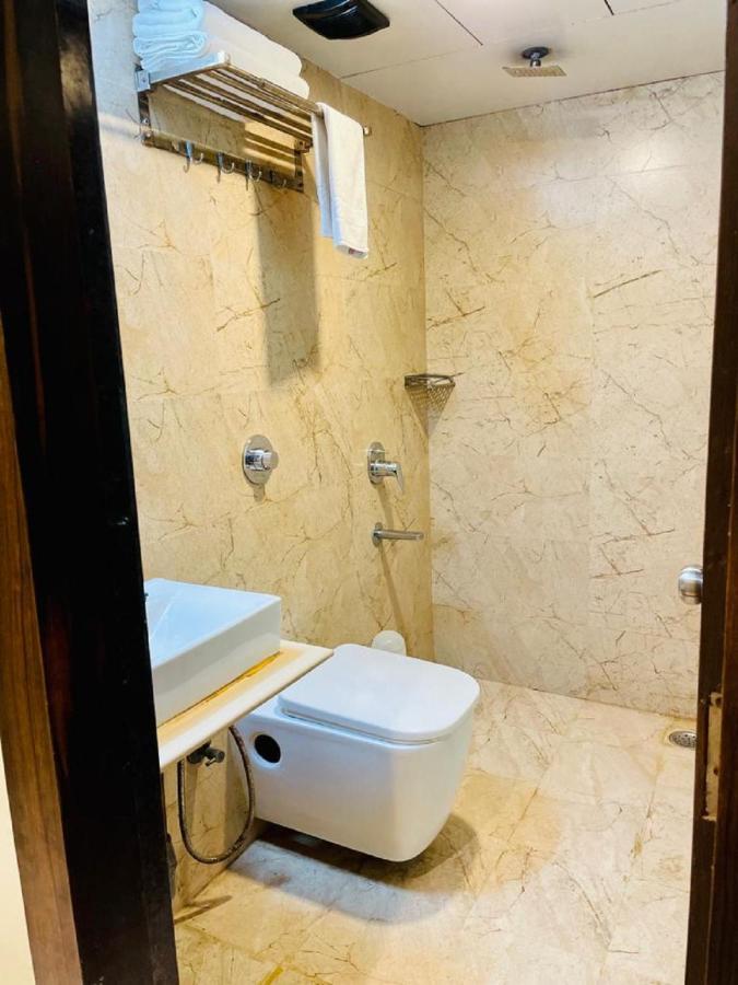 Hotel Embassy Park - Bkc Βομβάη Εξωτερικό φωτογραφία