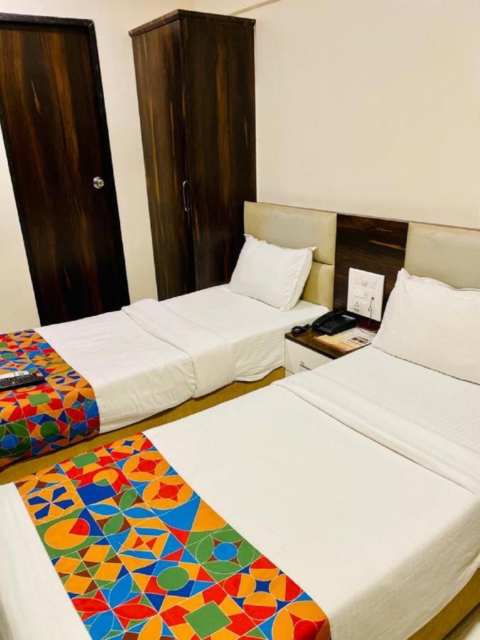 Hotel Embassy Park - Bkc Βομβάη Εξωτερικό φωτογραφία