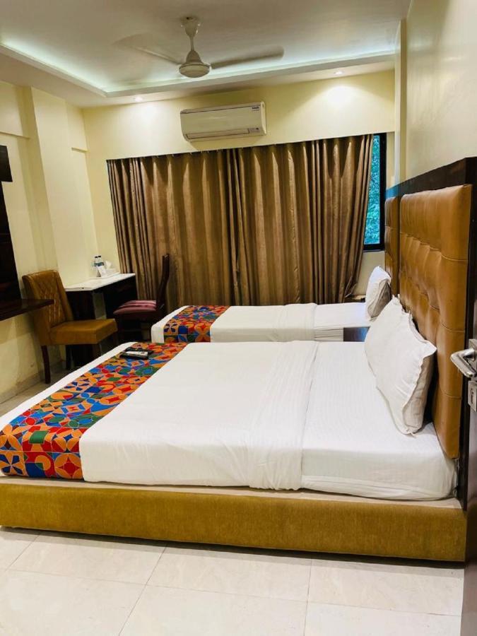Hotel Embassy Park - Bkc Βομβάη Εξωτερικό φωτογραφία