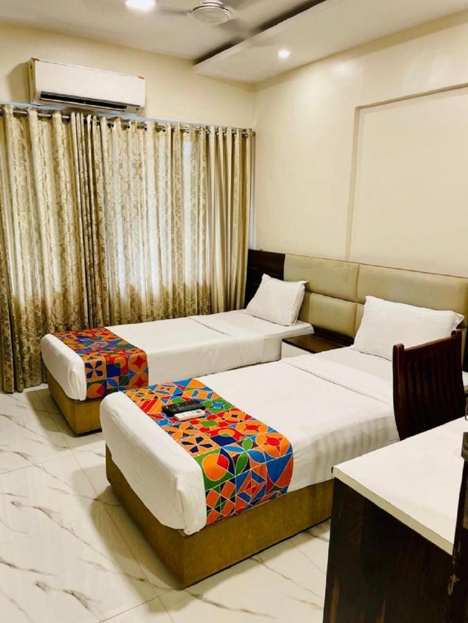Hotel Embassy Park - Bkc Βομβάη Εξωτερικό φωτογραφία