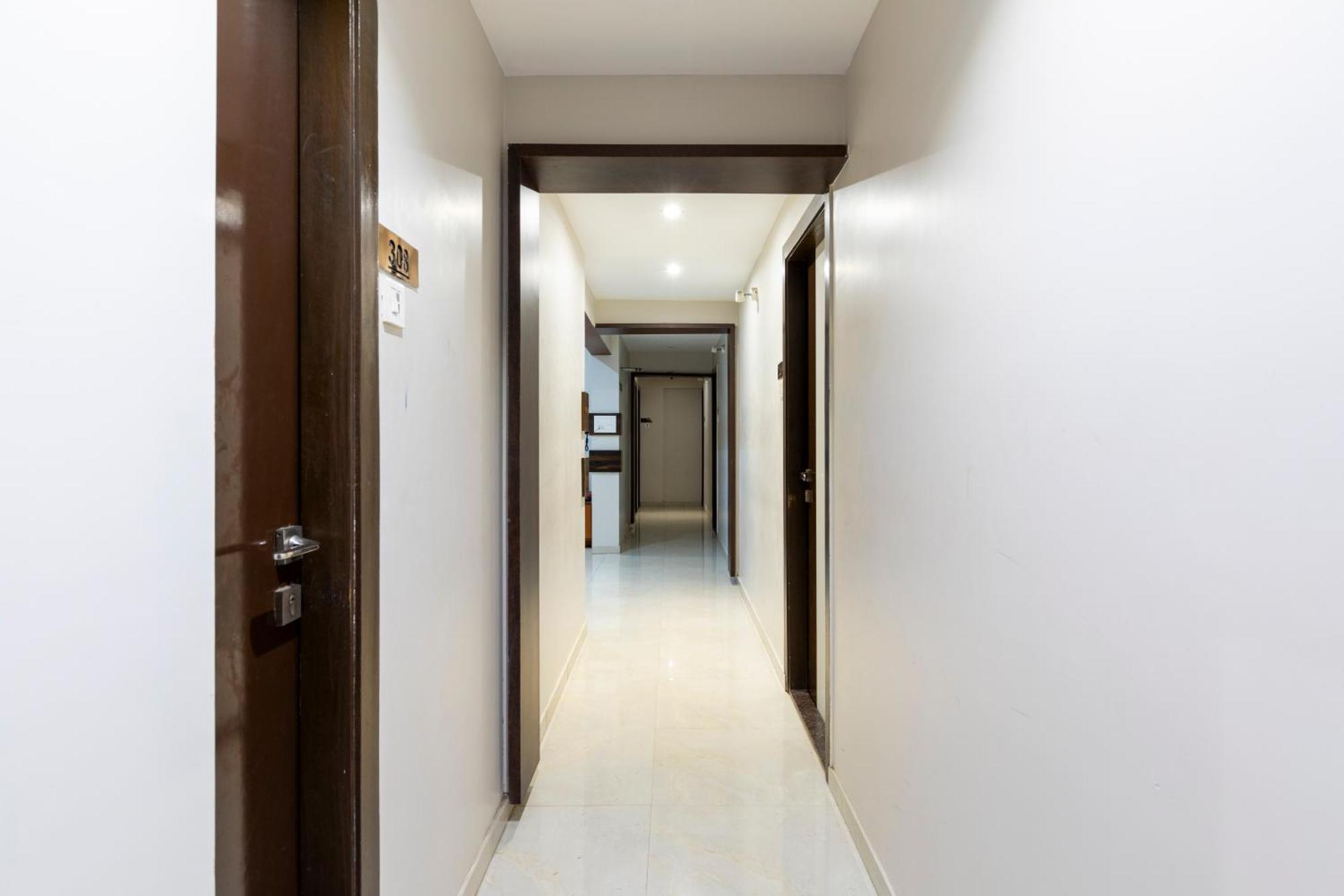 Hotel Embassy Park - Bkc Βομβάη Εξωτερικό φωτογραφία